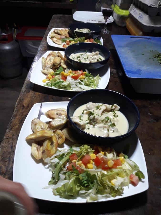 Hostal Pachamama Isla de Canas 外观 照片