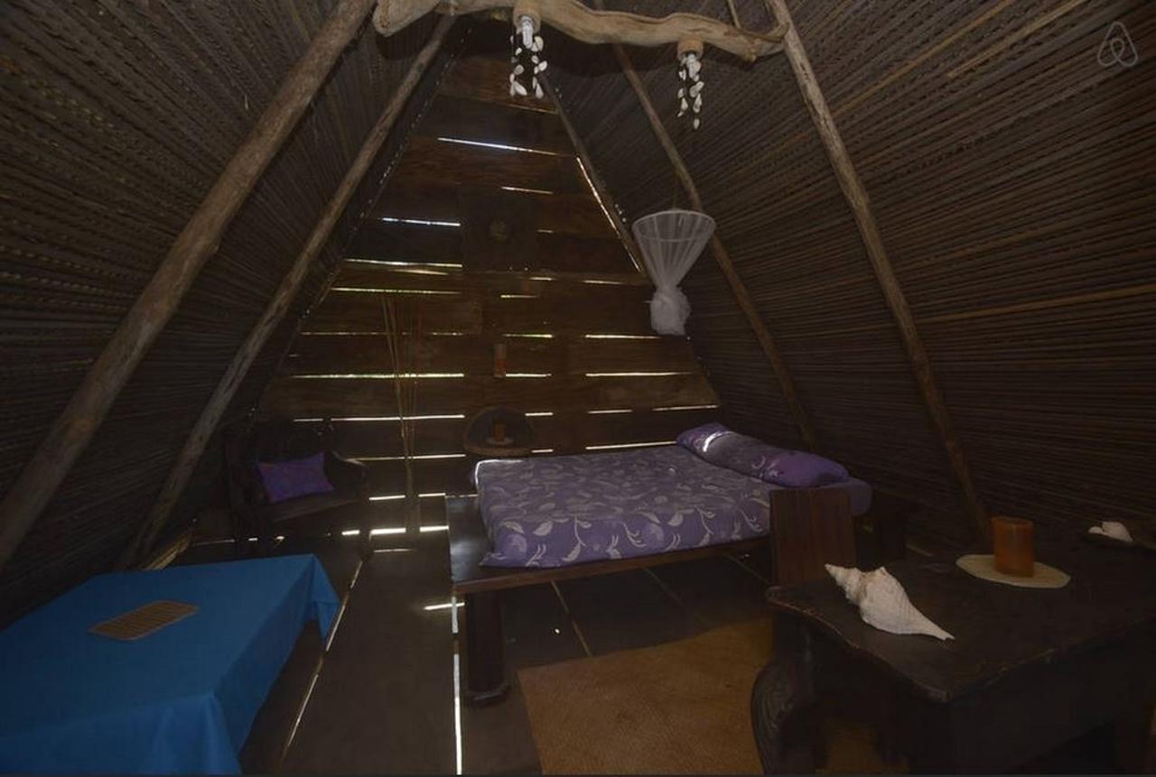 Hostal Pachamama Isla de Canas 外观 照片