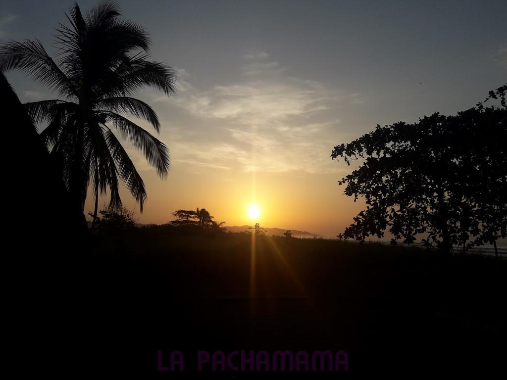 Hostal Pachamama Isla de Canas 外观 照片