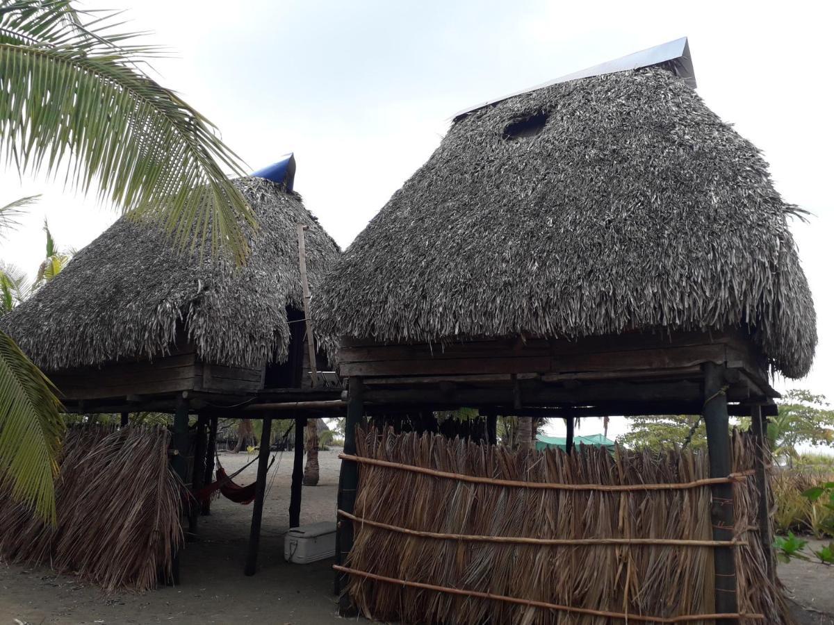 Hostal Pachamama Isla de Canas 外观 照片